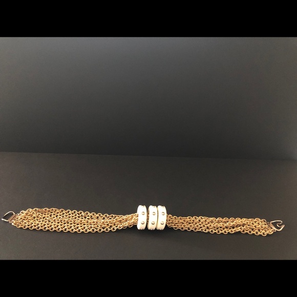 RJ Graziano Fashionista Statement Necklace Gold Tone Multi-Strand Lucite Rings - Picture 8 of 10